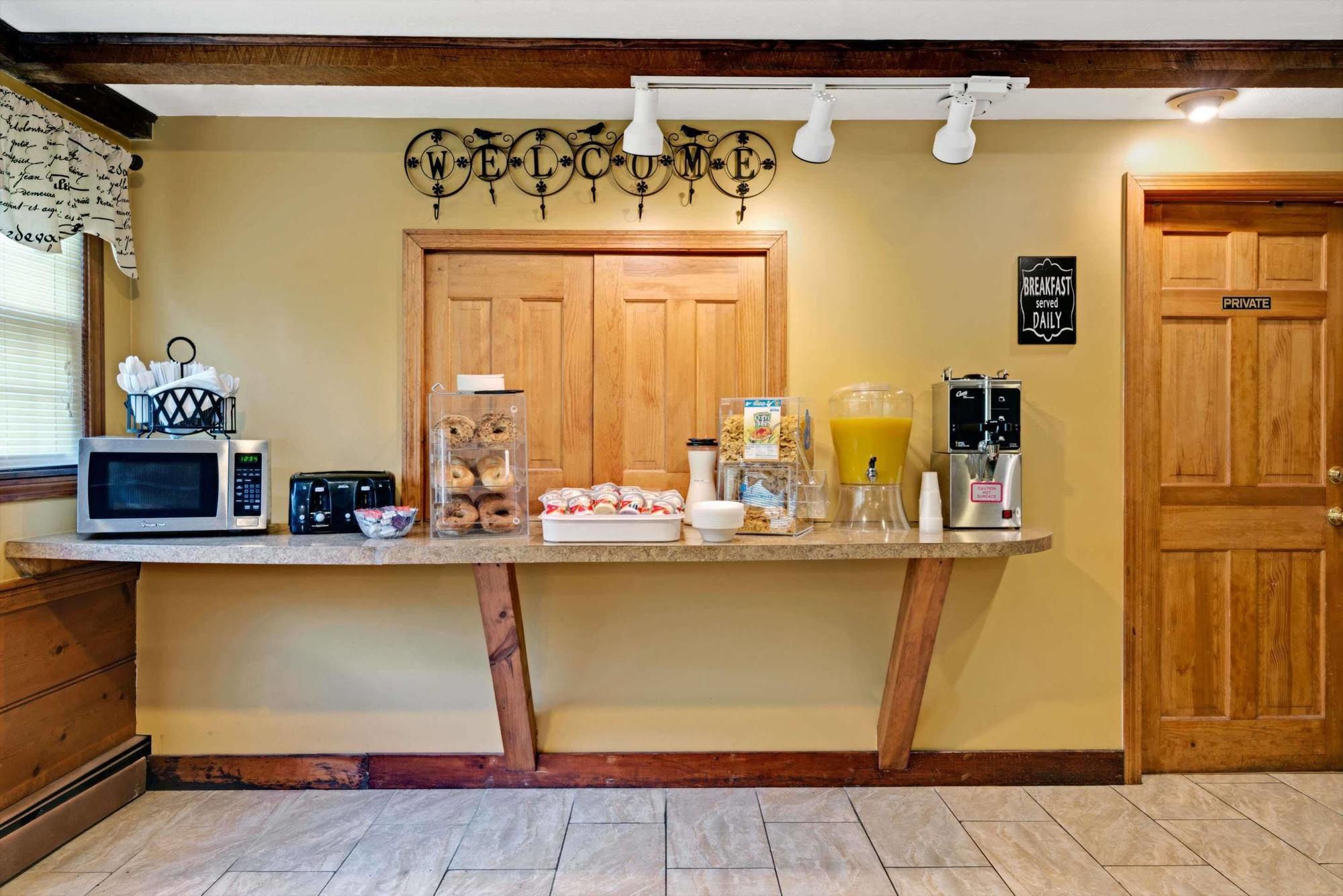 Knights Inn Danvers Ngoại thất bức ảnh